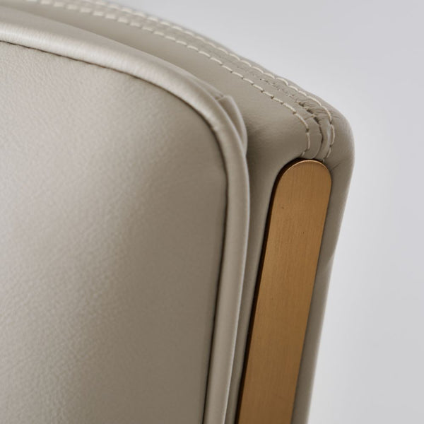 Elyra<br> Base elevable con detalles dorados SZ6319